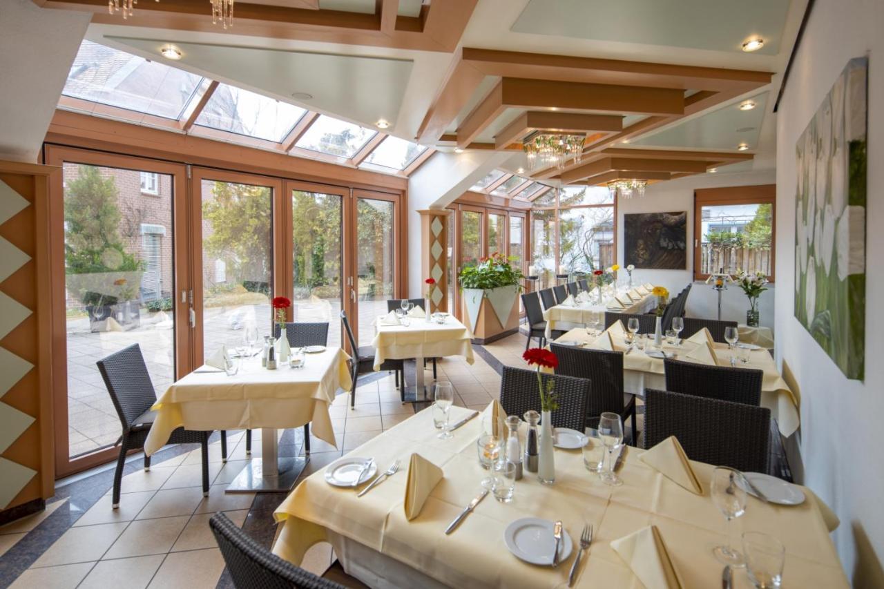 Hotel Gloria Superior Stuttgart Zewnętrze zdjęcie
