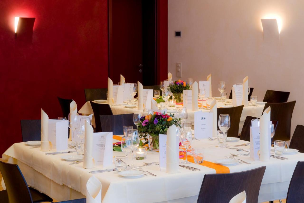 Hotel Gloria Superior Stuttgart Zewnętrze zdjęcie