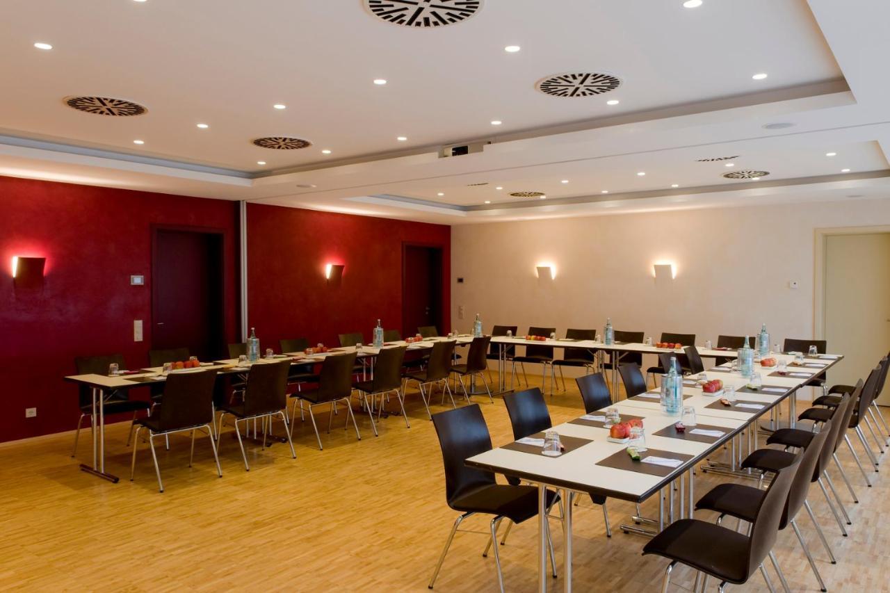 Hotel Gloria Superior Stuttgart Zewnętrze zdjęcie